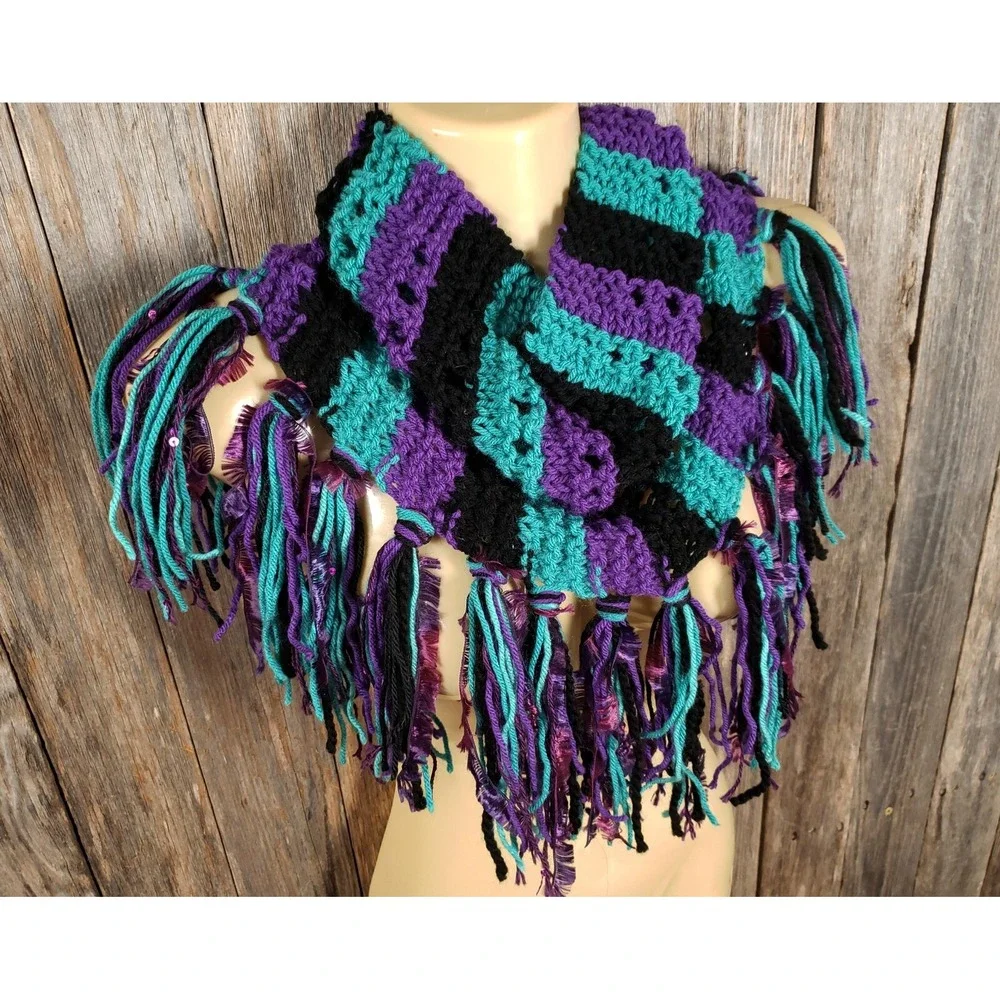 NEW Hand Knitted Purple Black Green Boho Cowl‎ Scarf Indie Festival Art Whimsy